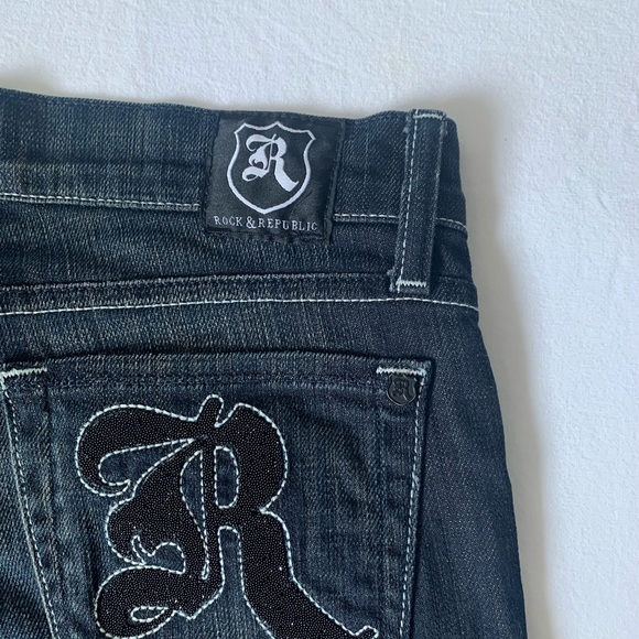 Rock & Republic Crystal Back Pocket Jeans - Picture 3 of 5